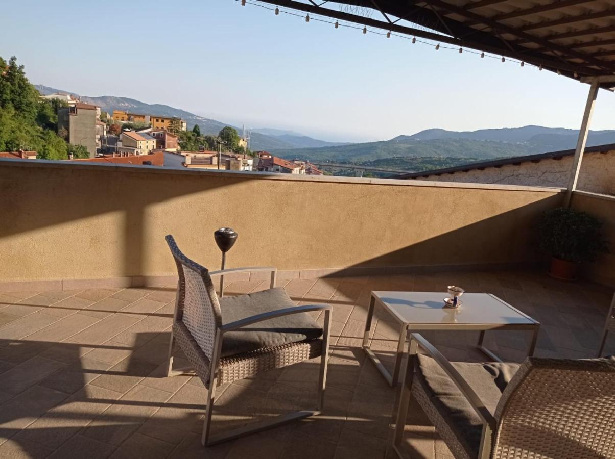 فيلا Casa Torre Con Terrazza Panoramica Futani المظهر الخارجي الصورة
